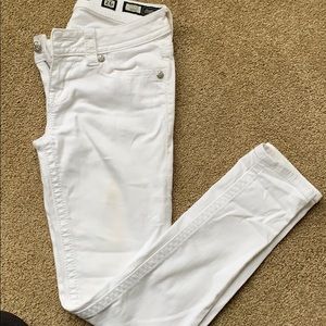 Miss Me White denim